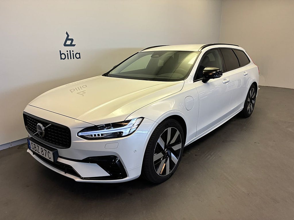 Volvo V90 T6 Plus Dark / Dragkrok / 360 Kamera / HUD