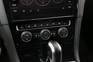 Halvkombi Volkswagen Golf 20 av 25