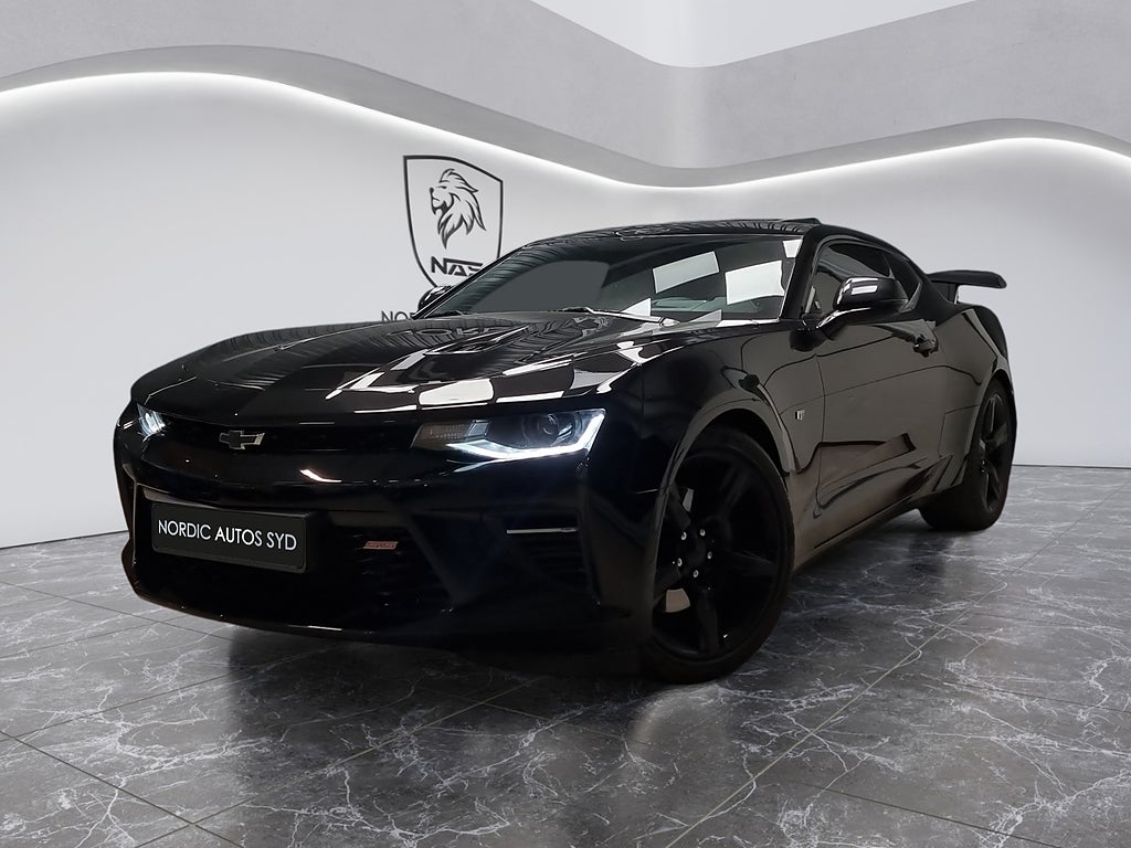 Chevrolet Camaro SS / Taklucka / Sv-såld / Carplay / Head up