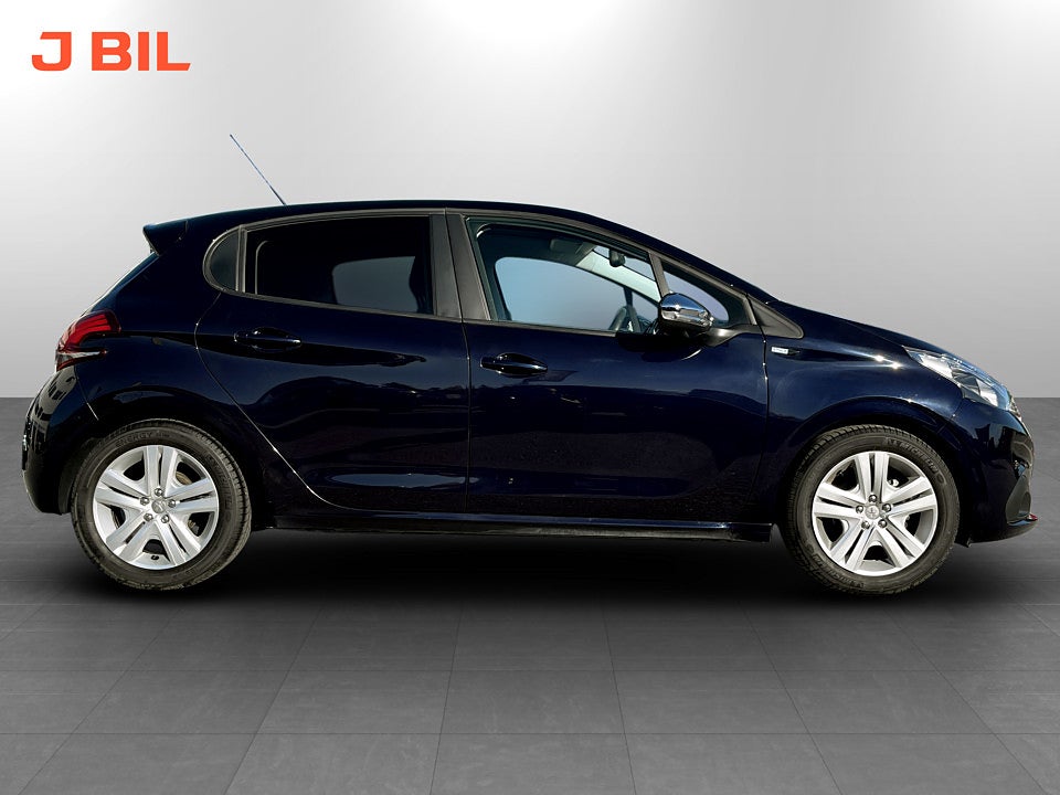 Bild på Peugeot 208 5D Style 1.2 PT 82hk Aut PANO BACKSENSORER