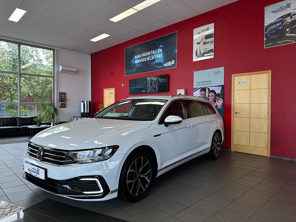 Volkswagen Passat GTE 1.4 Backkamera Drag Carplay En ägare 1853kr/MÅN*