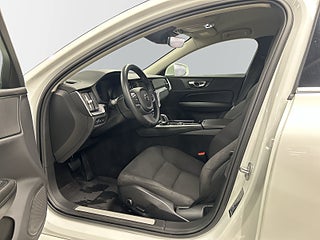 Volvo V60 Recharge T6 AWD Nyservad/Kamera/P-värm/S&V-Däck