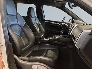 Porsche Cayenne Diesel TipTronic S Base Skinn Elstol Psens Sportratt – bild 10