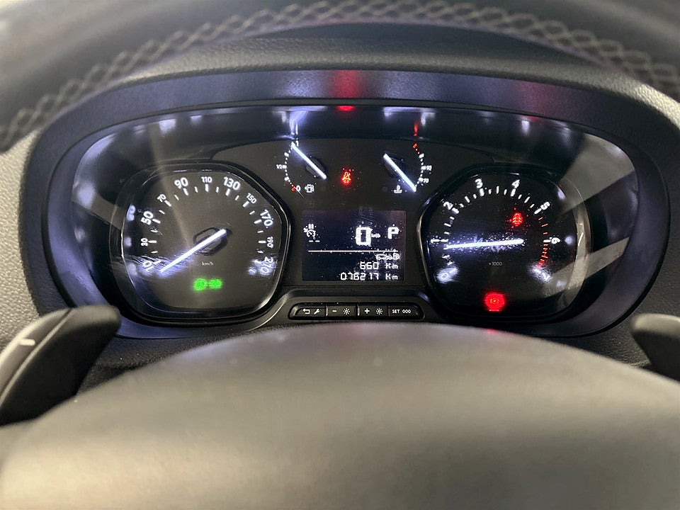 Bild på Citroën Jumpy Business Premium 2.0 BHDi 145hk Aut L3 WEBASTO DRAG