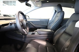 SUV Tesla Model Y 11 av 26