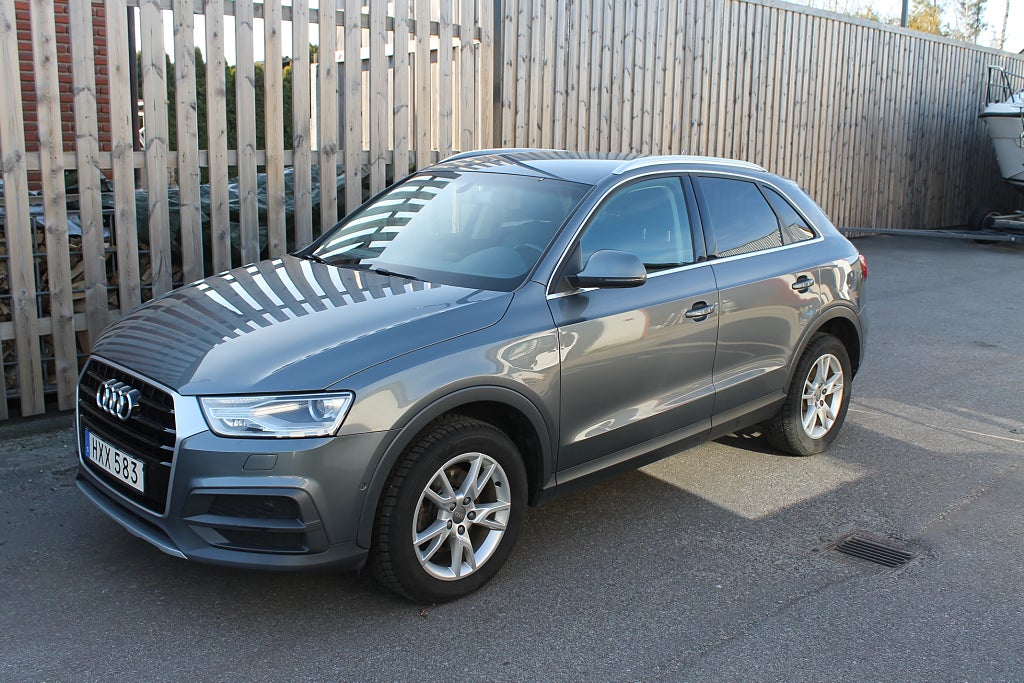 Audi Q3 2.0 TDI Sport Edition Navi Backkamera Sportstolar