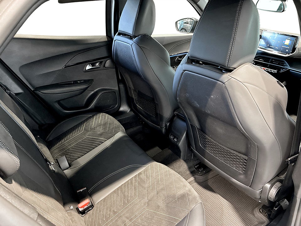 Bild på Peugeot 2008 GT Hybrid 145hk Aut CARPLAY B-KAMERA