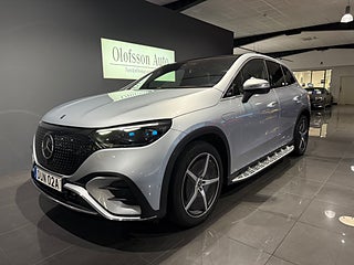 SUV Mercedes-Benz EQE