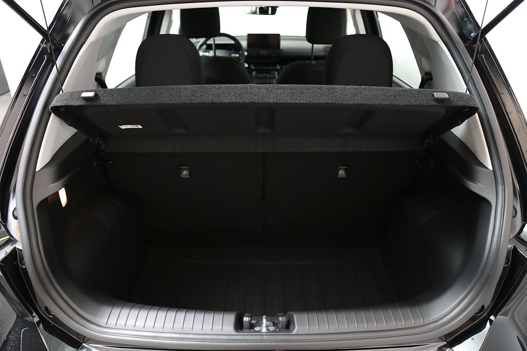 Hyundai Inster 49kWh Essential 370 km | Vinterhjul & service ingår*