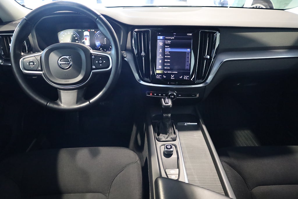 Volvo V60 D3 150HK Geartronic Momentum Advanced VOC PDC 2019