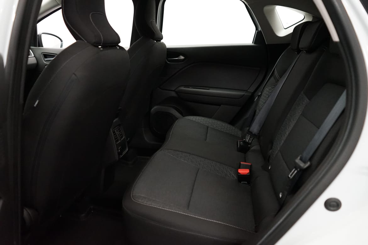 Renault Captur TCe 140 Equilibre EDC 2024, kuva 7/10