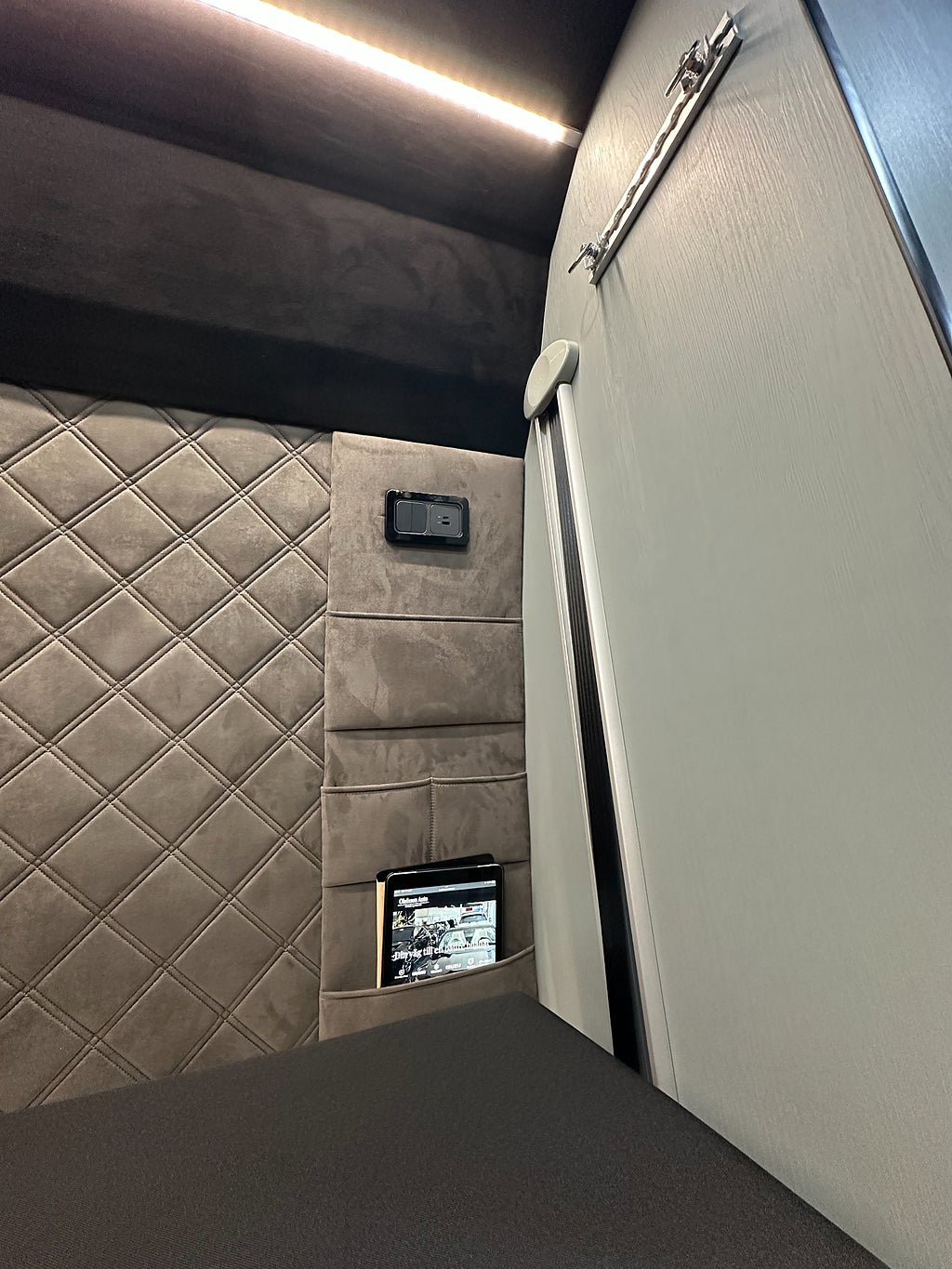 Mercedes-Benz Sprinter 419 A3  AutoCruiser Ab Race Cruiser - bild 39