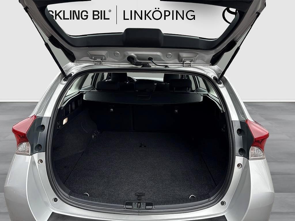 Toyota Auris 2016 - miniatyr 11