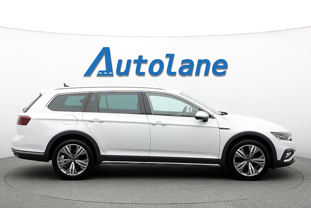 Volkswagen Passat Alltrack 2.0 TDI 4M Cockpit, Kamera, Drag, Värmare, Skinn
