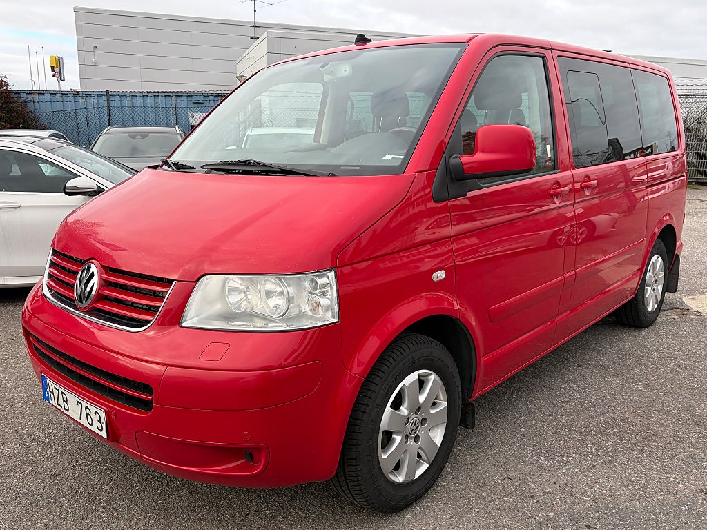 Volkswagen Multivan 2.5 TDI Comfortline 130hk 7-sits *Fin