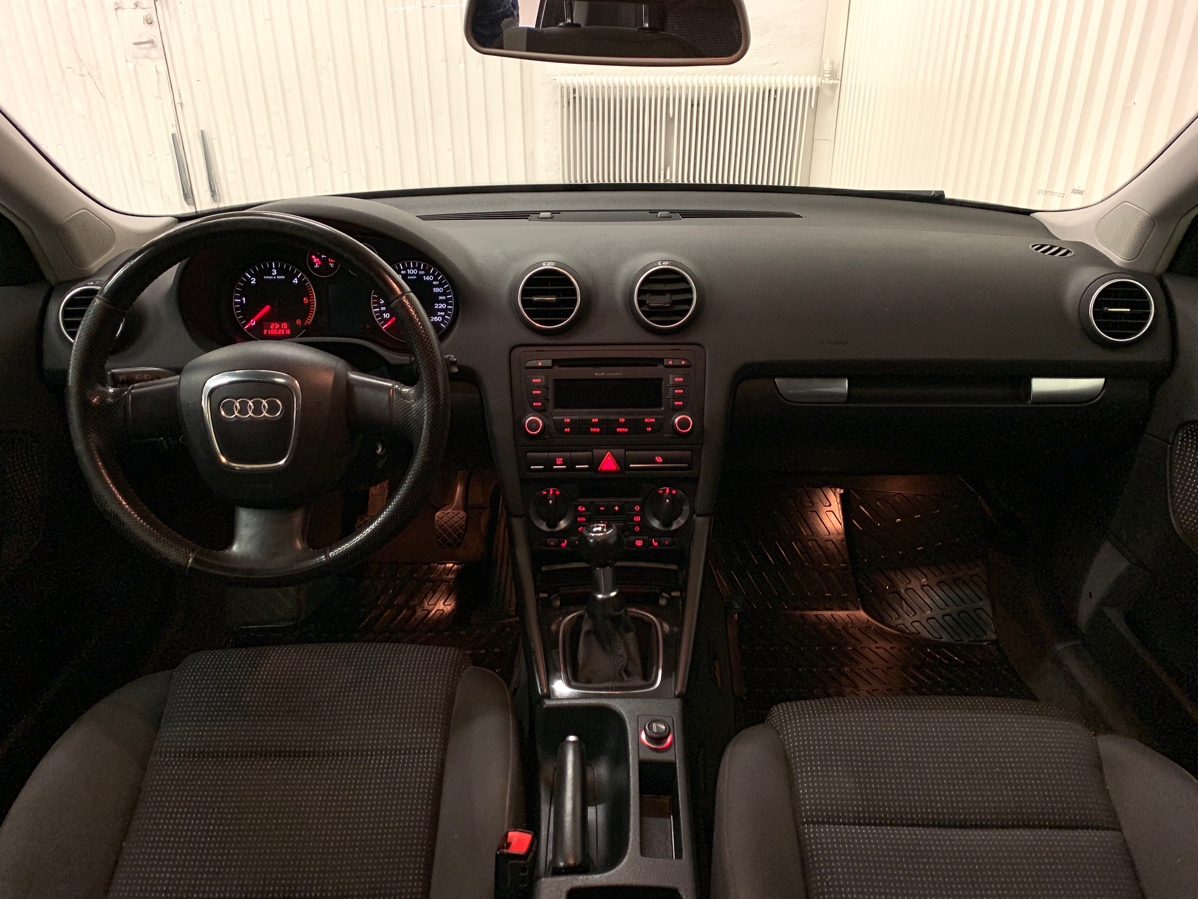 Audi A3 Sportback 2.0TDI 170hk 2008, bild 6/36
