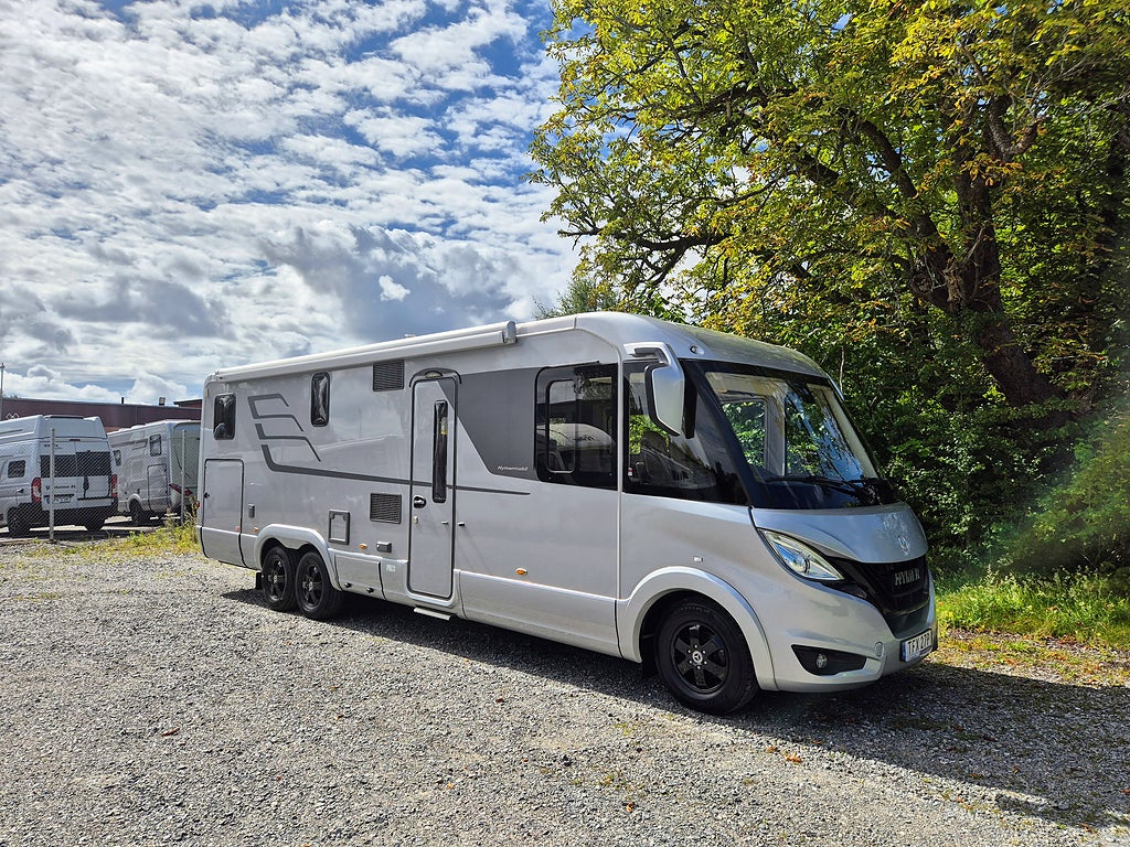 Hymer Masterline I 880 