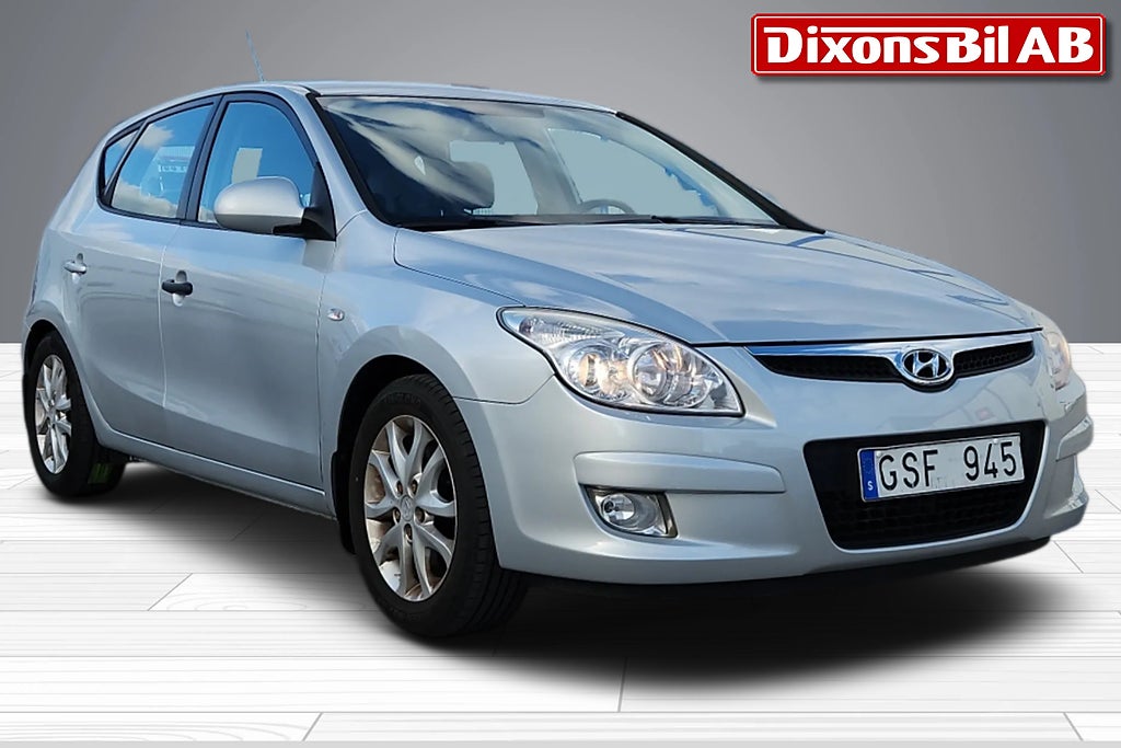 Hyundai i30 1.6 CRDi / Väldigt fint skick / Låga Mil