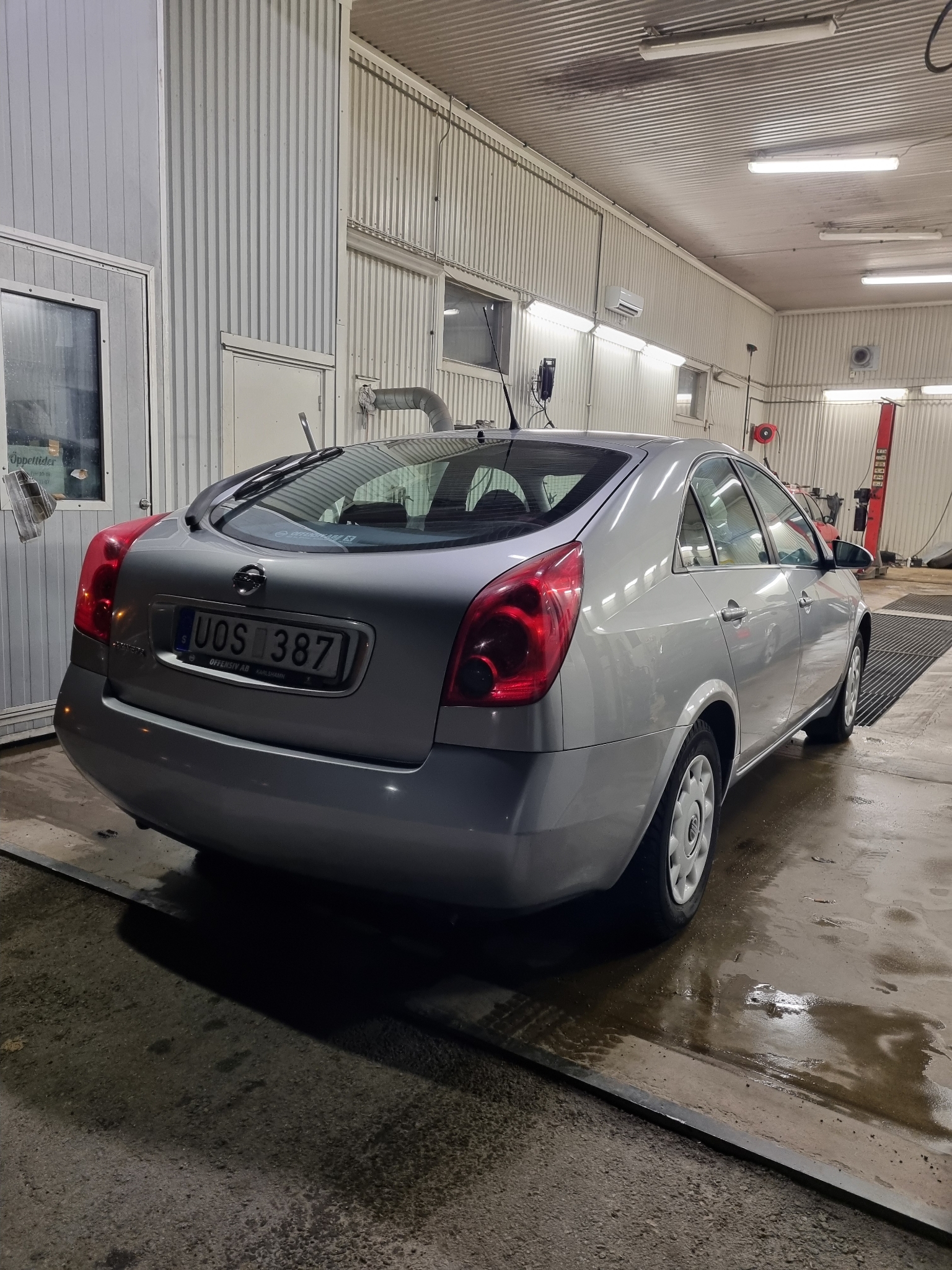 Nissan Primera Hatch 2004, bild 3/33