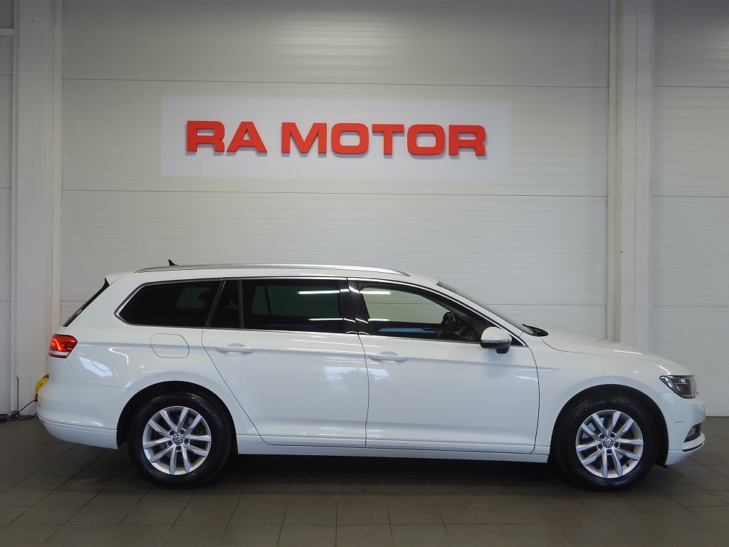 Volkswagen Passat Sportscombi 150hk 2.0 TDI | D-Värmare | Drag | Kamera 2017