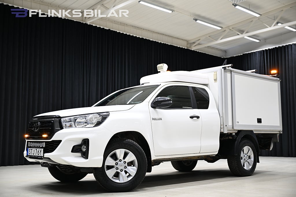 Toyota Hilux 2.4 AWD 150HK Servicebil|Kåpa|Inredd|MktUtrustning|Moms