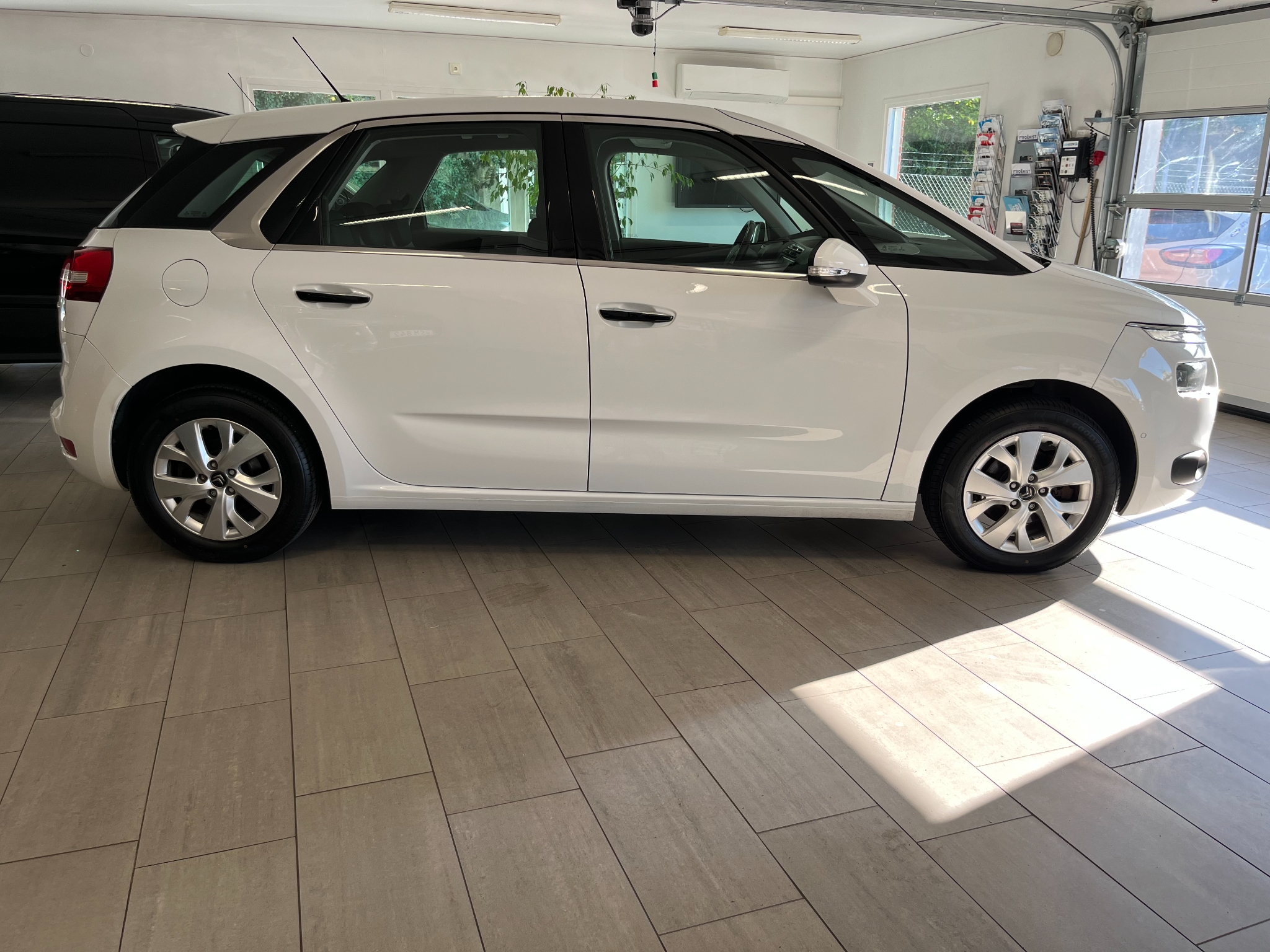 Citroen C4 Picasso 2016, bild 2/10