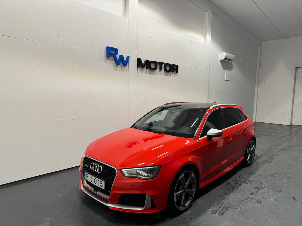 Audi RS3 Sportback 2.5 TFSI Q 367hk B&O Taklucka RS-Sportavgas