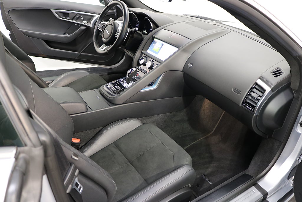 Jaguar F-Type 2019 - miniatyr 15