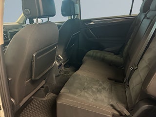 Volkswagen Tiguan Allspace 7-sits 2.0 TDI GT 4M Drag Dvärme S&V B-Kamera – bild 13