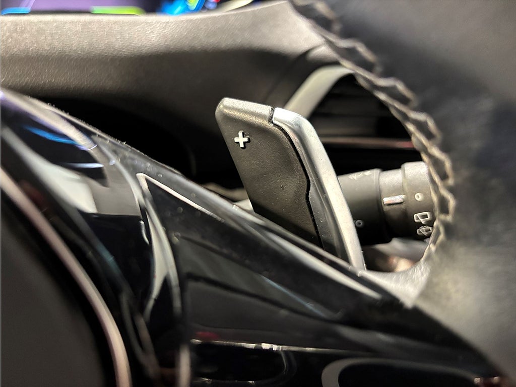 Bild på Peugeot 3008 Allure Hybrid4 300hk Aut AWD - B-KAMERA, NAVI