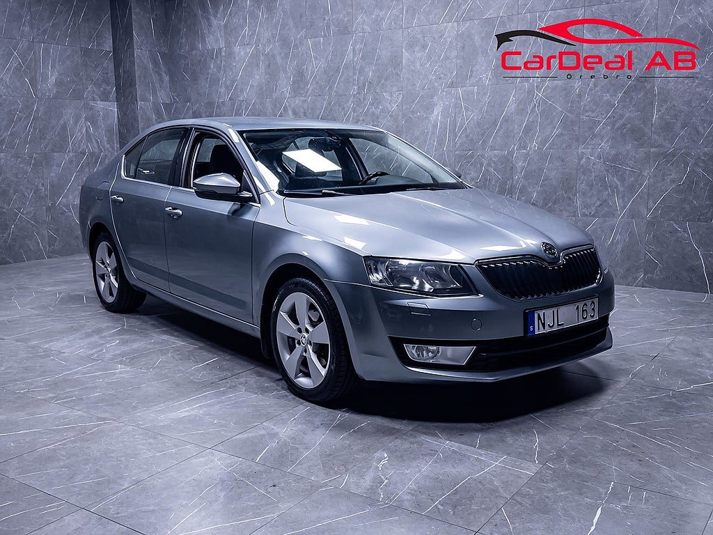 Skoda Octavia 1.6 TDI Manuell 105hk Avtagbar drag PDC