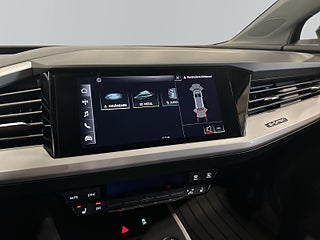 Audi Q4 35 e-tron Proline S&V-hjul/Carplay/Pvärm/Dragkrok/MOMS