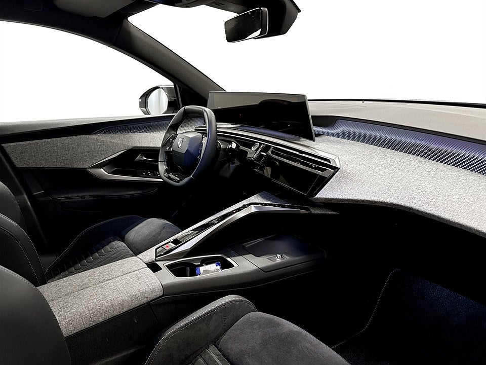 Bild på Peugeot 5008 GT Ultimate Hybrid 145hk Aut - 7-SITS,ELSTOL,DRAG