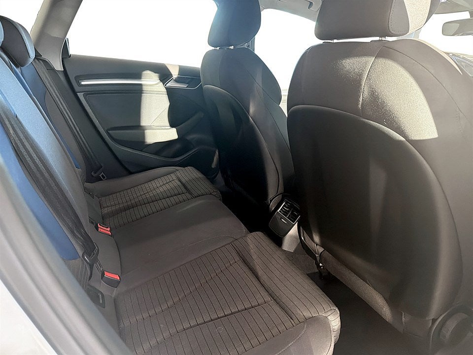 Bild på Audi A3 Sportback Proline 35 TFSI 150hk Aut - P-SENSORER,RATTVÄRME