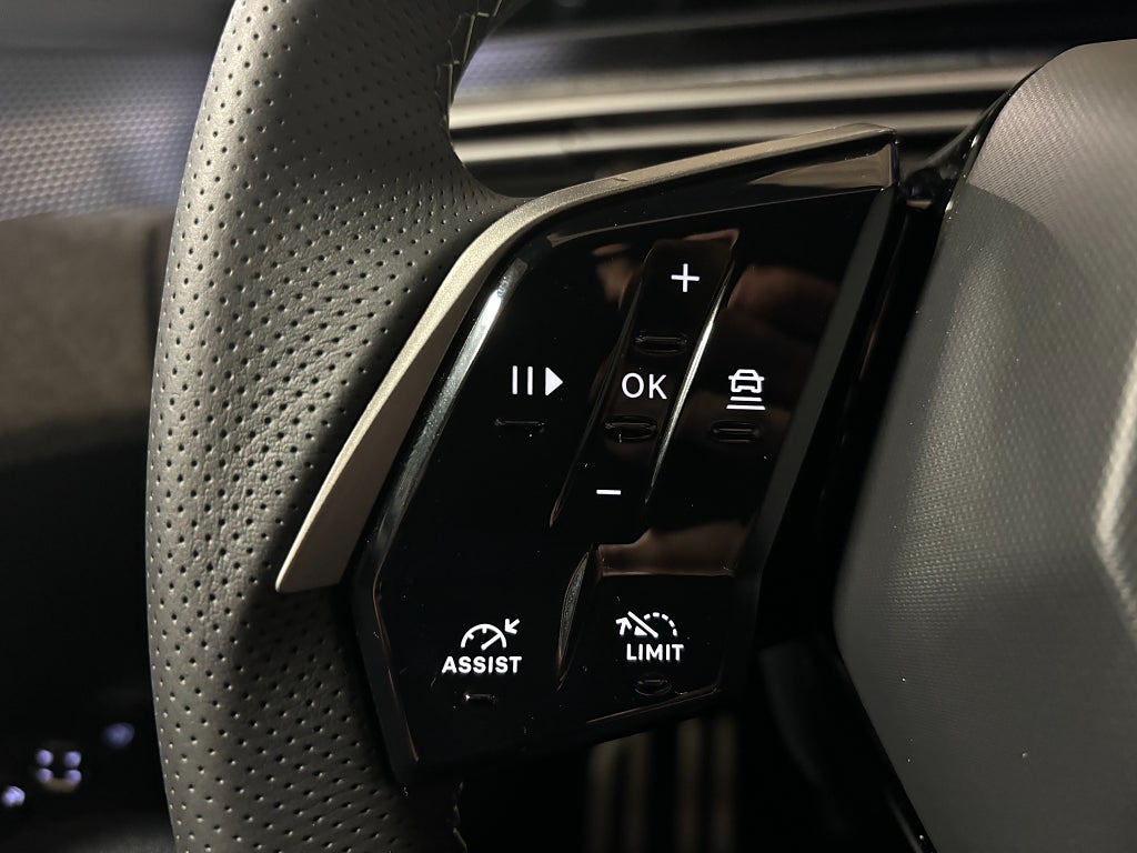 Bild på Peugeot 3008 GT HYBRID 136hk e-DSC 