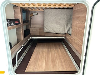 Husbil-halvintegrerad Knaus LIVE TI 650 MF 6 av 24