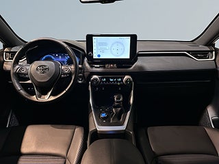 Toyota RAV4 Hybrid AWD-i E-CVT Drag Mvärm Psens Kamera Elstol SoV – bild 8