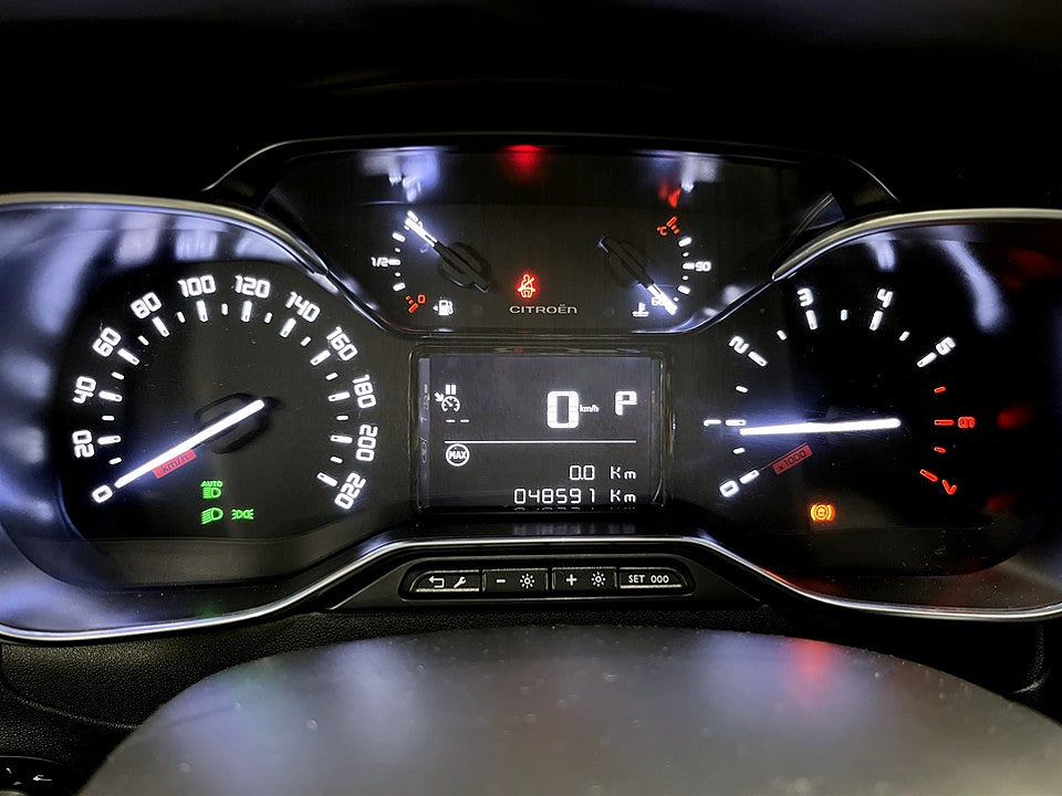 Bild på Citroën C3 Shine 1.2 PT Aut CARPLAY BACKSENSOR 110hk