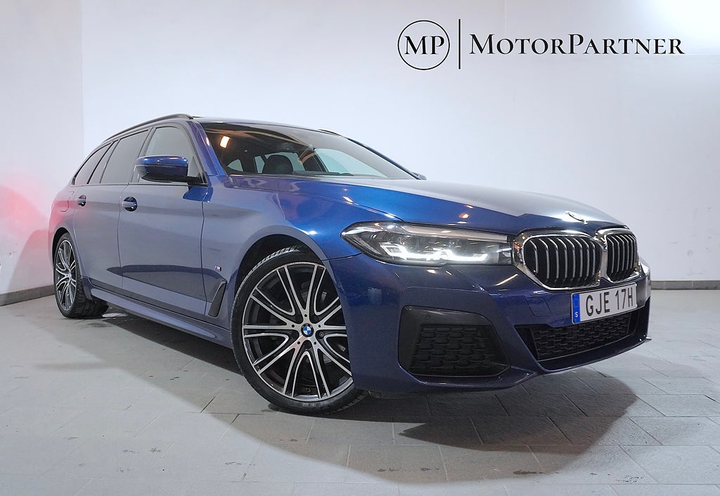 BMW 520 d xDrive M Sport Panorama Drag Kamera Värmare 3.95%