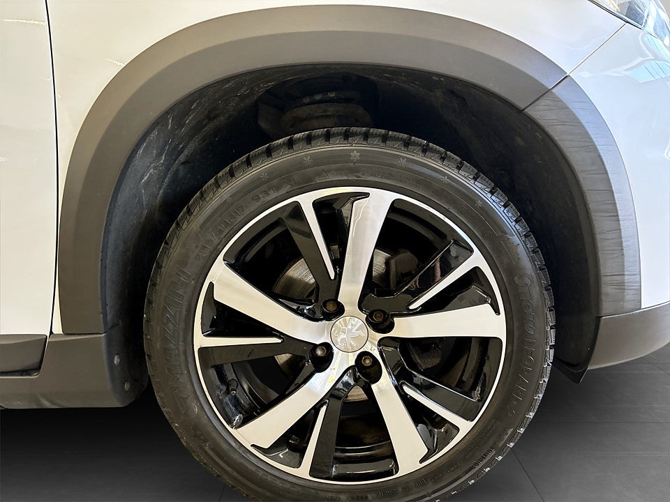 Bild på Peugeot 2008 GT-Line 1.2 PT 110hk Aut PANO 