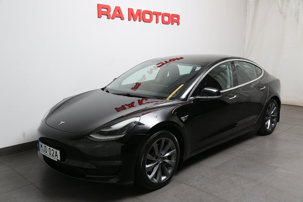 Tesla Model 3 Long Range AWD | Pano | B-Kamera | Skinn | 2019