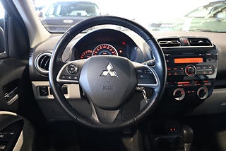 Halvkombi Mitsubishi Space Star 14 av 22