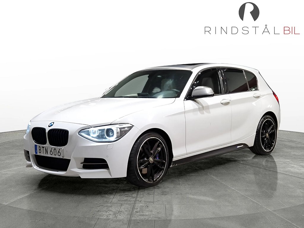 BMW M135i xDrive 320 HK AUT 12400MIL BACKKAMERA SKINN 18"