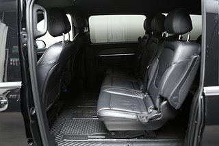 Minibuss Mercedes-Benz V 22 av 25