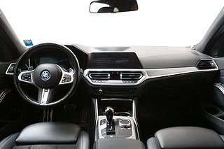 Kombi BMW 330e 14 av 25