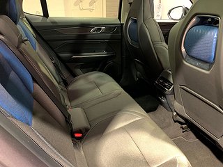 Kombi Lynk & Co 01 22 av 28