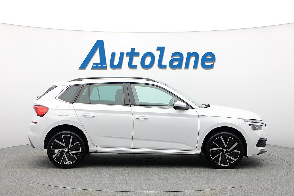 Skoda Kamiq 1.5 TSI Style, Panorama, Dragkrok, Kamera 150hk