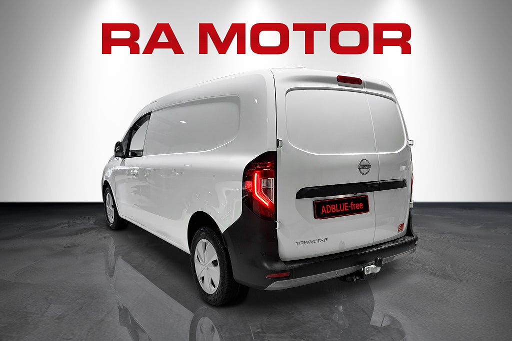 Nissan Townstar L2H1 Automat | Bensin  | N-Connecta