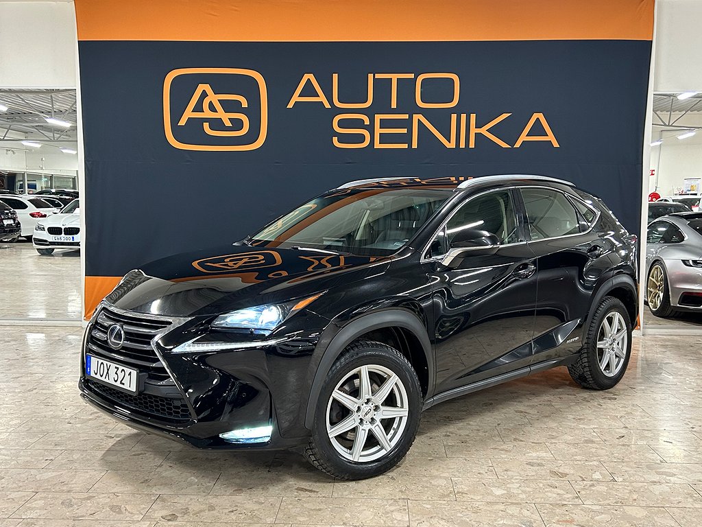 Lexus NX 300h AWD 2.5 E-CVT Business Line Värmare Kamera 