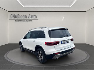 SUV Mercedes-Benz GLB 4 av 5